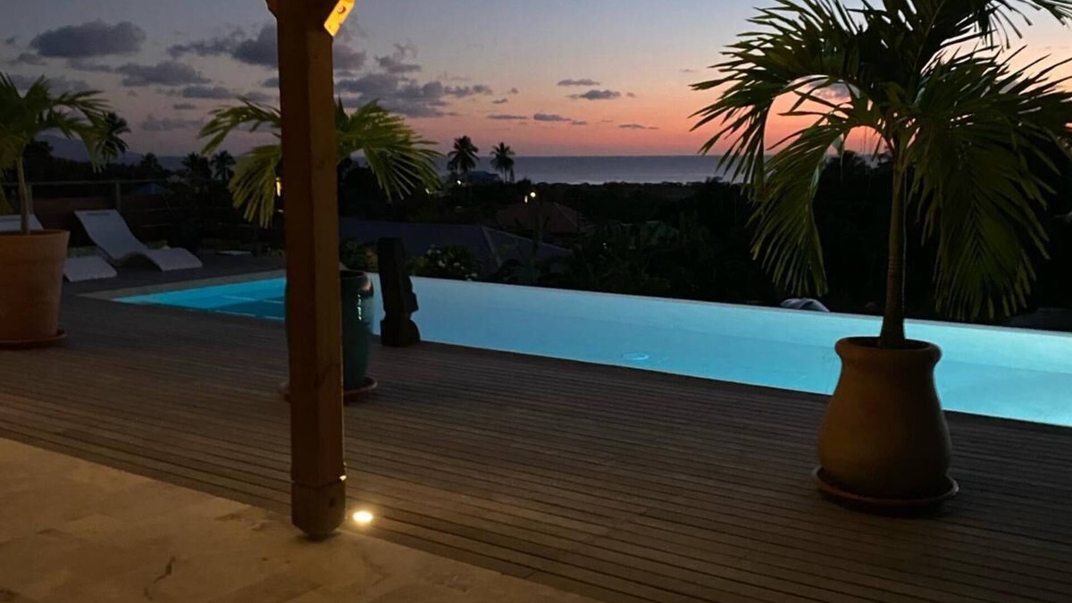 Grand-Bourg House | Rent luxury villa with sea view, 4 bedrooms, sleeps 8-Marie Galante
