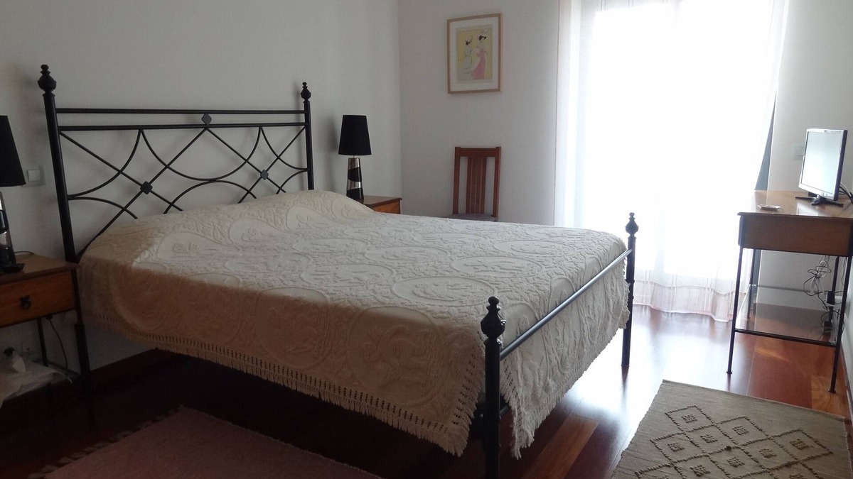 Vila Real Santo Antonio Apartment | Rent Apartment any comfort in recent residence close sea reversible air-conditioning