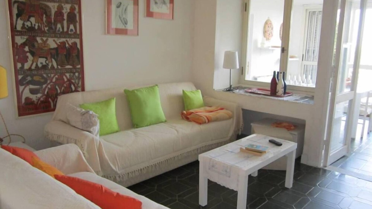 Stintino House | Rent terraced house surrounded by greenery in the residential area "Ancora"