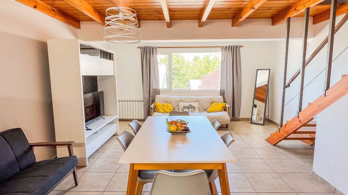 10 de Diciembre Apartment | Rent Up - Duplex en centro de Bariloche