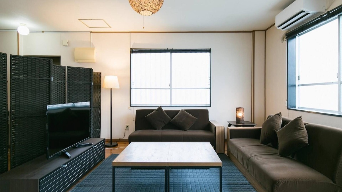 Naha City Centre Apartment | Rental 1 building 15 minutes walk to the beach a/Naha Okinawa