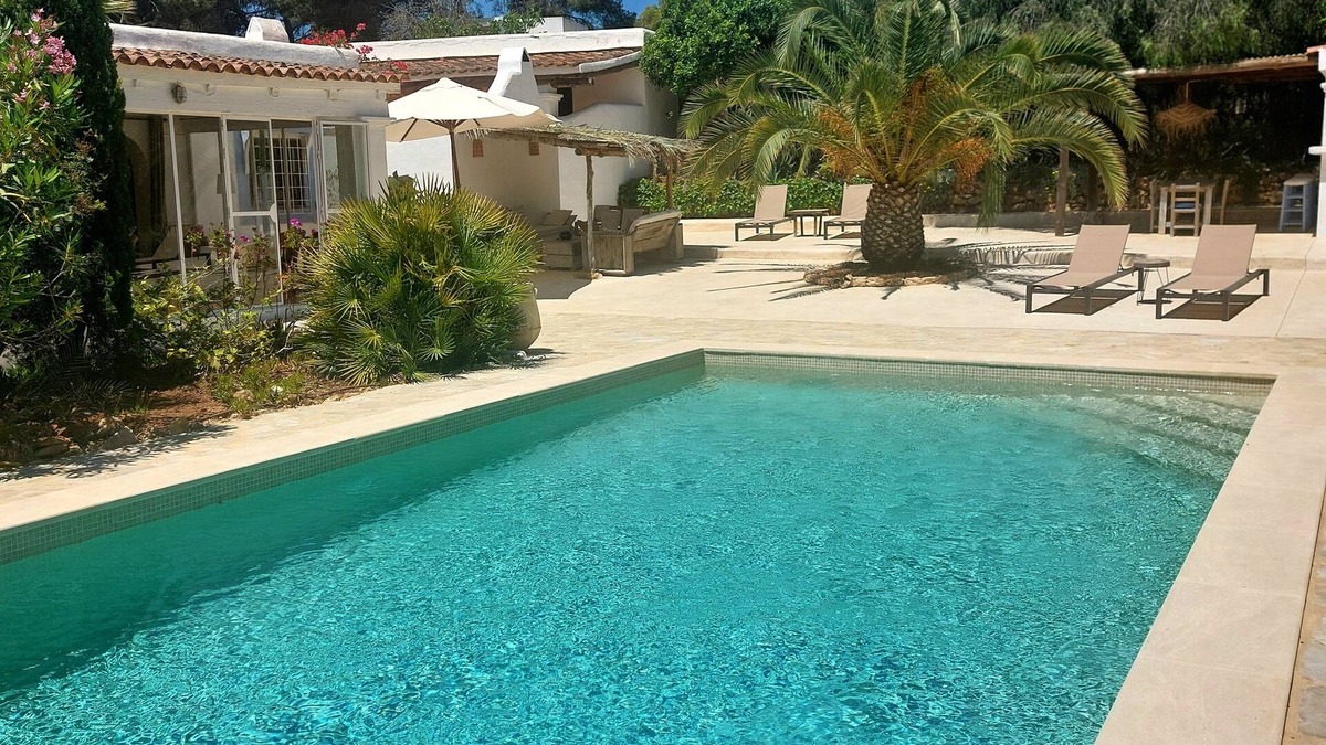 Sant Josep de sa Talaia Villa | Rental charming, quiet and ideally located between Ibiza and Sant Josep