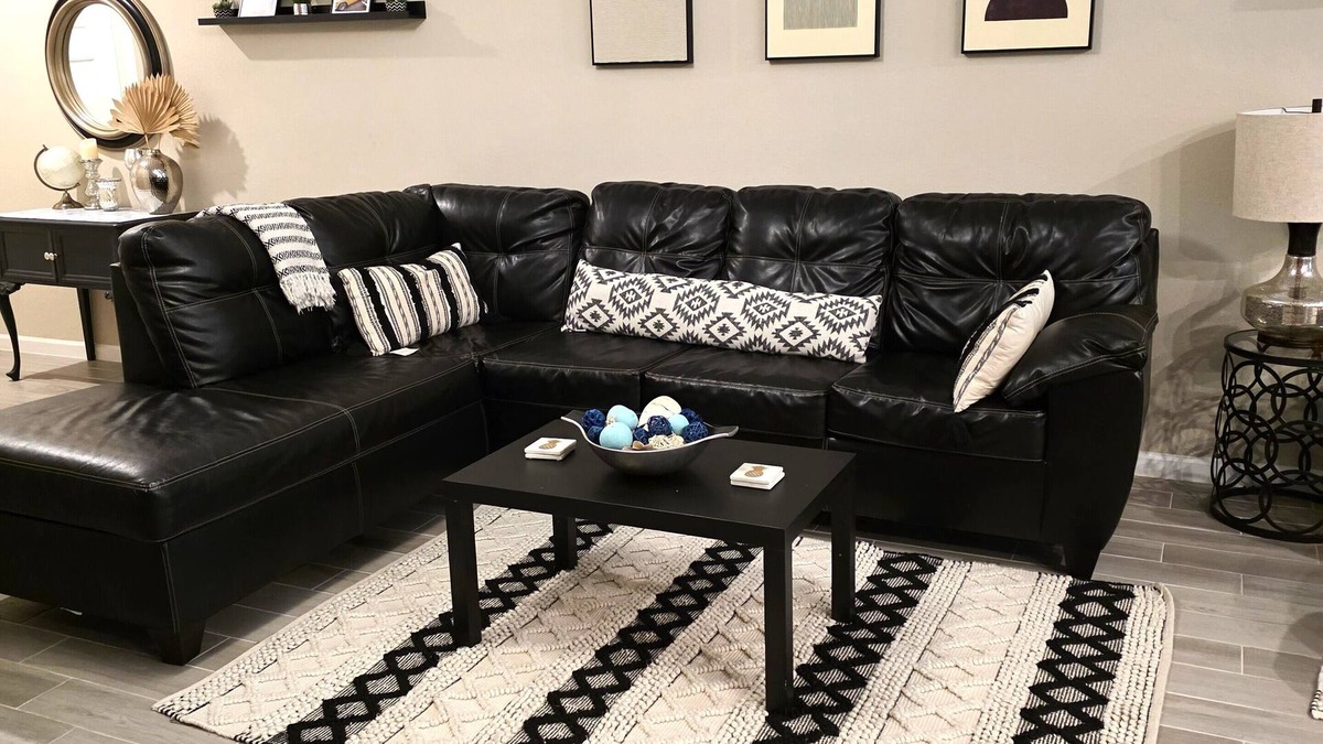 North Beach Apartment | Rental Destination Relaxation II