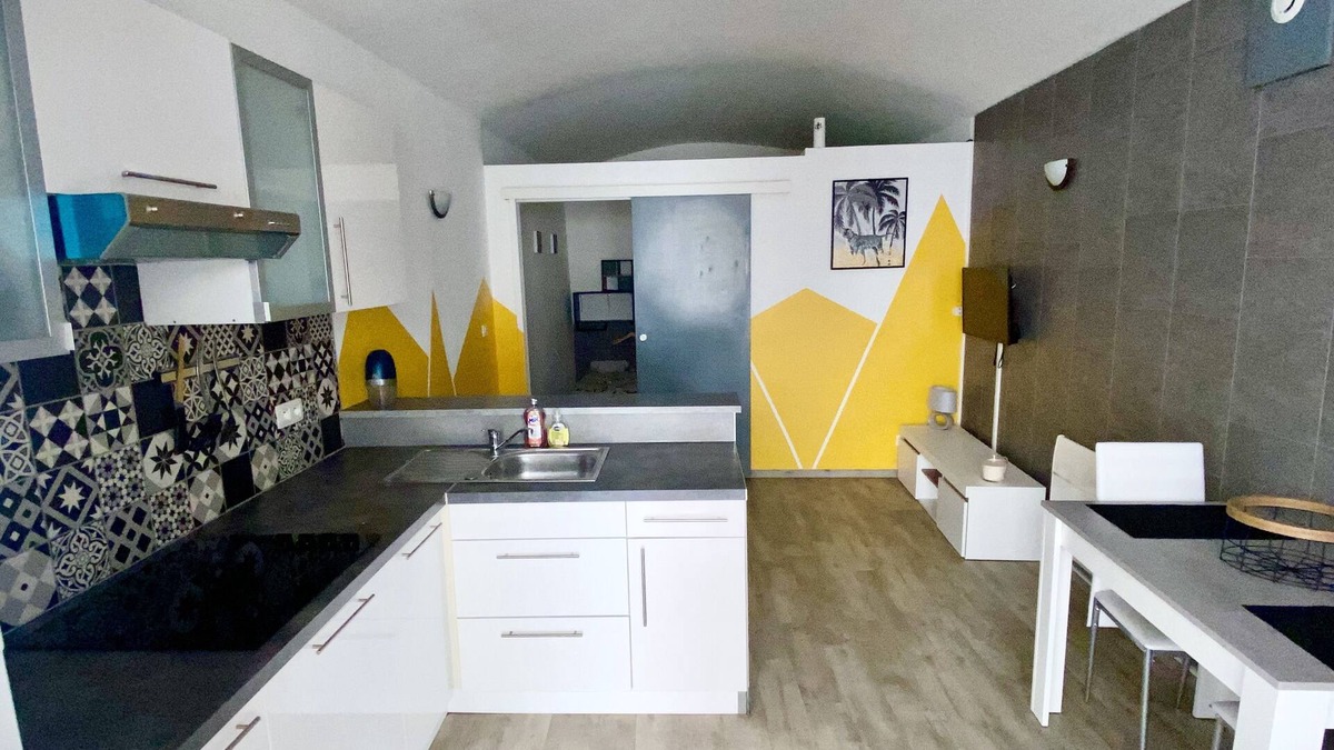 Le Pouzin Apartment | Rental T1 Bis (Ground floor) / Ideal location