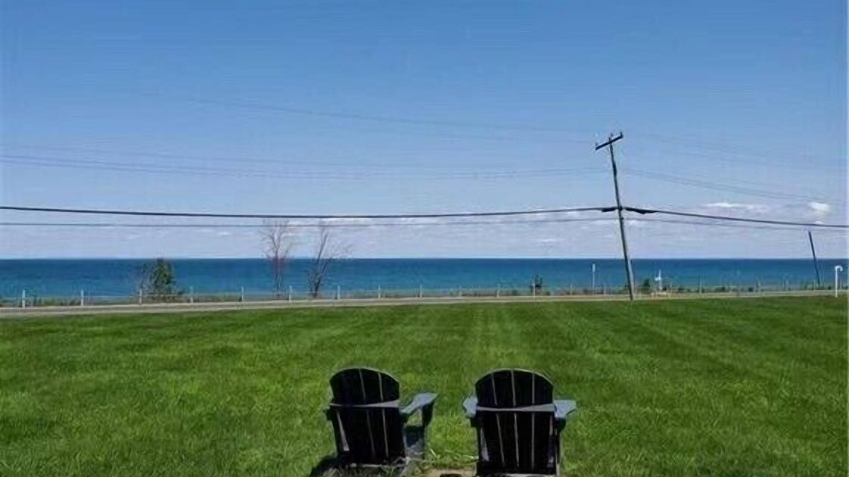 Craigleith Condo | Renting Monthly or Seasonal. Fall 2022 Still Available! (Oct & Nov)