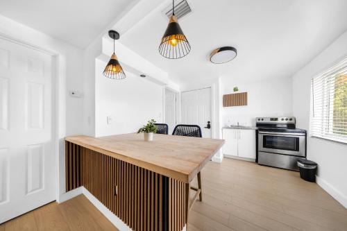 Wynwood Art District Apartment | Renzzi Villas
