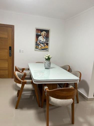 La Isabelita Apartment | Residencial JL Francia II