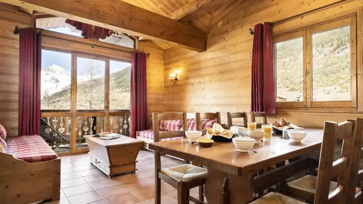 Lanslevillard Apartment | Residence Les Balcons de Val Cenis Village * - 3 Room Apartment 4/6 People
