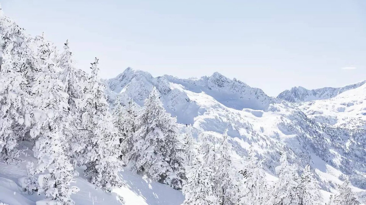 Saint-Lary-Soulan Apartment | Résidence Aurette Pic Long - AURET RESIDENCE within walking distance of the centre