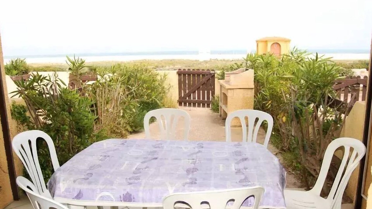 Leucate Villa | Residence Belle Plage - VILLA 3 PIECES 6 sleeping accommodations PORT LEUCATE. Ref: 3BP 11F