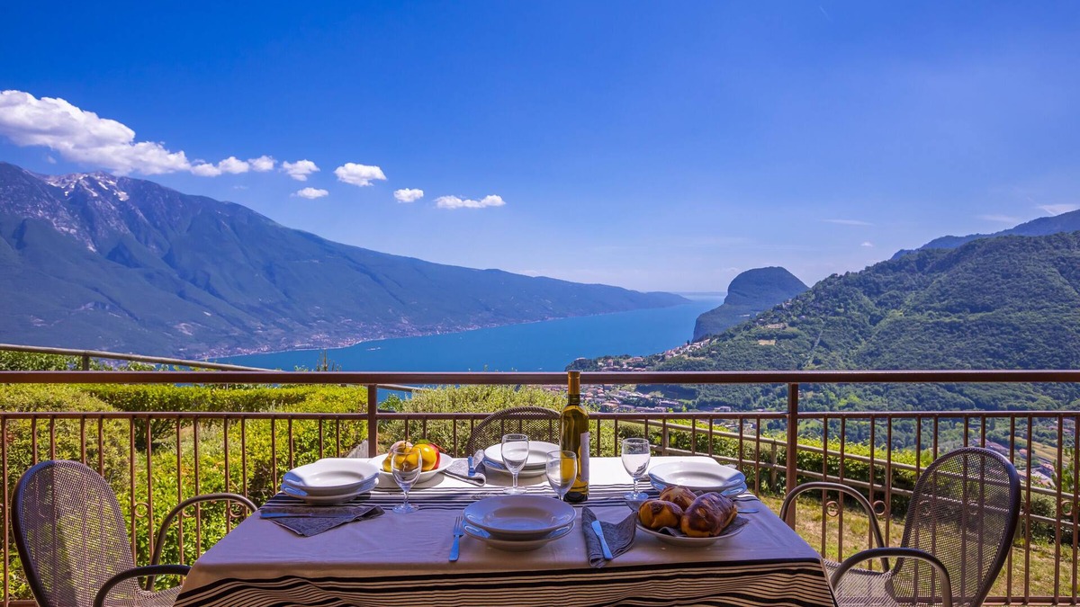Campi Apartment | Residence Bellevue 4, Tremosine, Italy