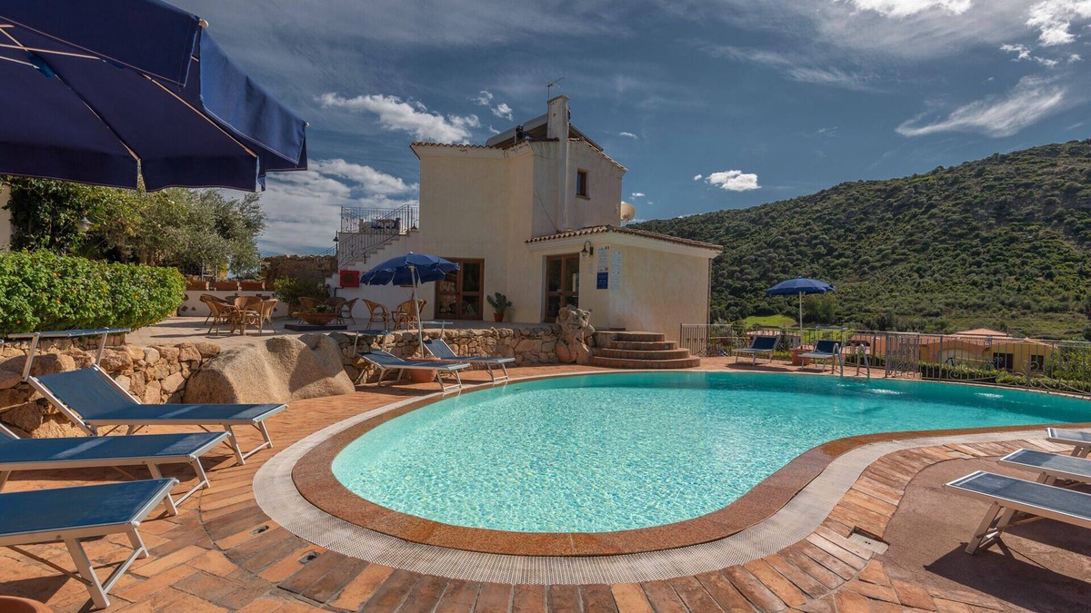 Tanaunella Apartment | Residence Bouganvillage B4