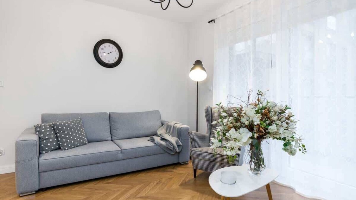 Stare Miasto District Apartment | Residence Chwaliszewo 62 Poznań | One Bedroom Apartment with Balcony