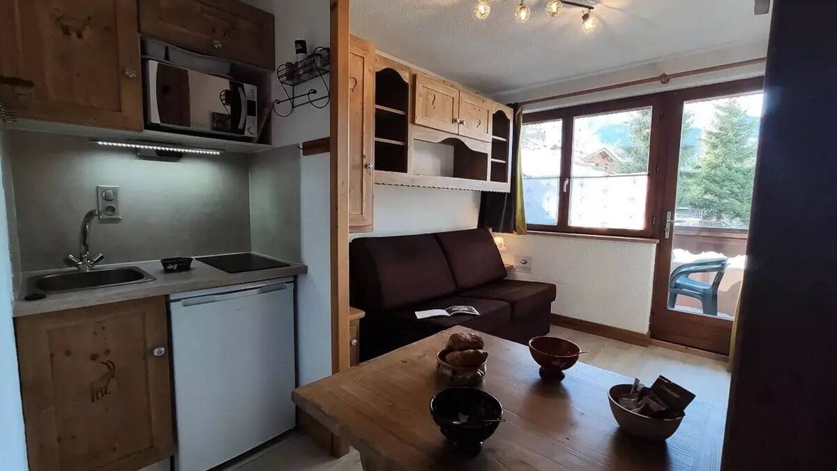 Champagny-en-Vanoise Apartment | Residence Les Edelweiss - Studio 2 People