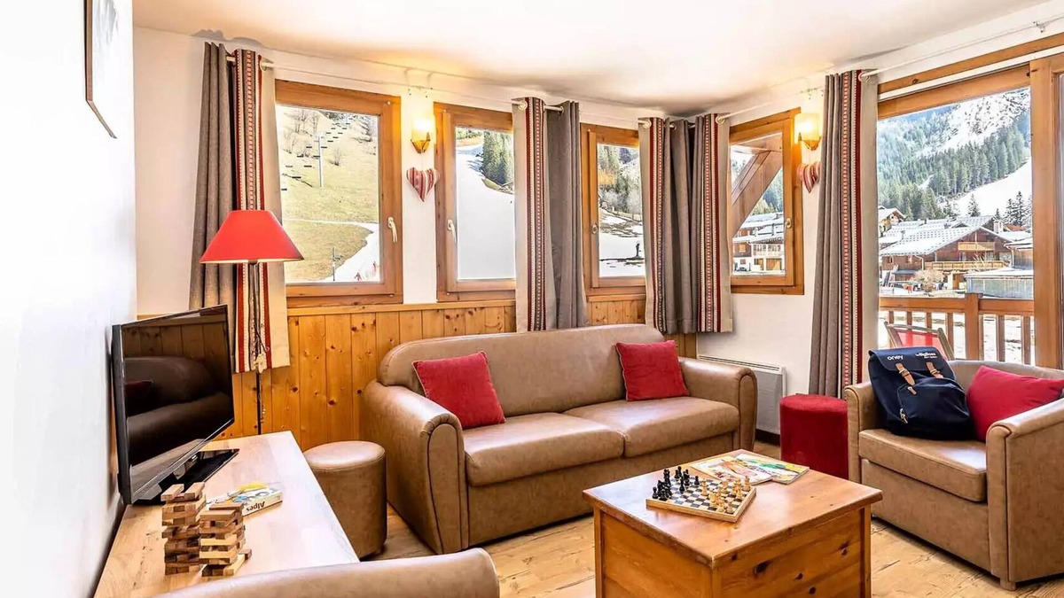 Pralognan-la-Vanoise Apartment | Residence Les Jardins de la Vanoise * - 3 Rooms Mountain Corner or 4 Rooms 9 People