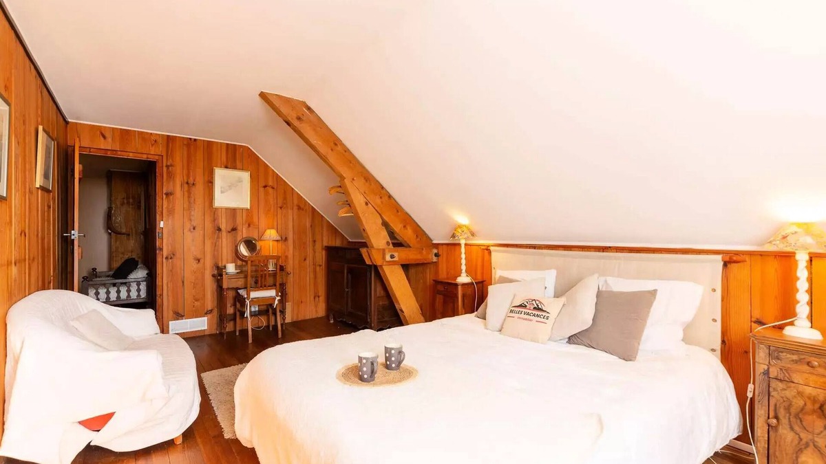 Saint-Lary-Soulan Apartment | Residence Grangesoulan-soulan - Authentic chalet- Saint-Lary-Soulan-7 sleeping accommodations- pla d'adet resort