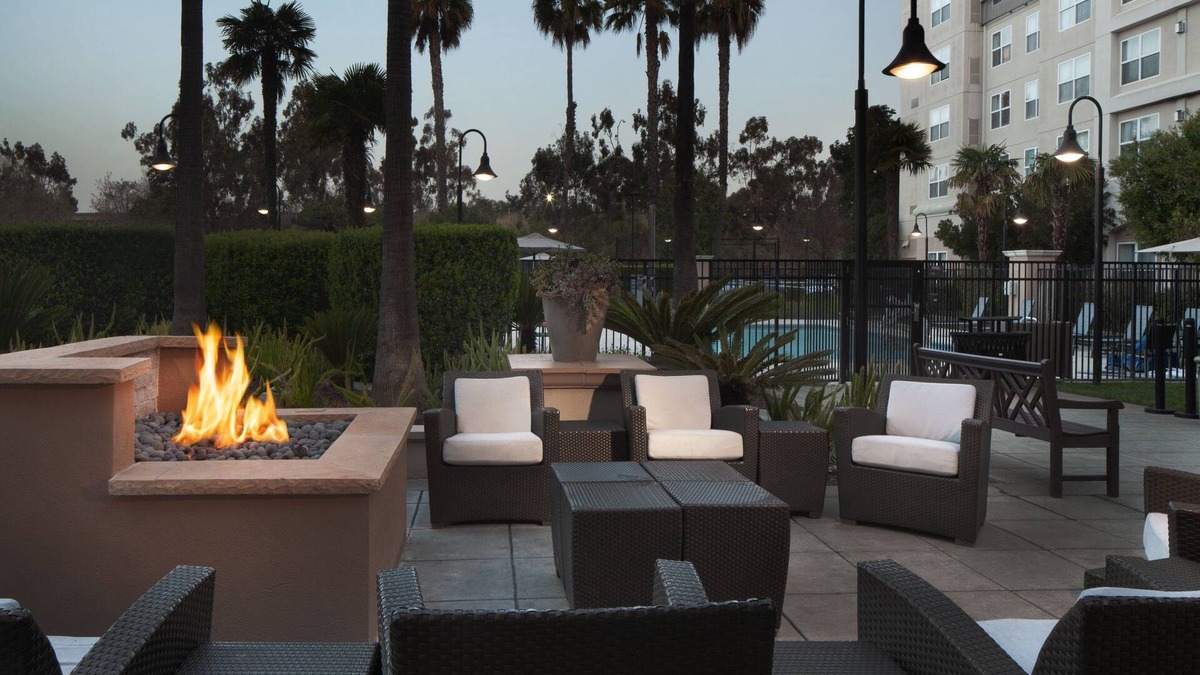 Newark Hotel | Residence Inn by Marriott Newark Silicon Valley