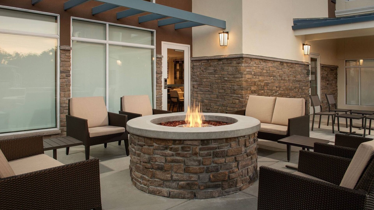 Clovis Hotel | Residence Inn By Marriott Fresno Clovis