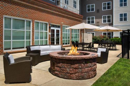 Calverton Hotel | Residence Inn Silver Spring