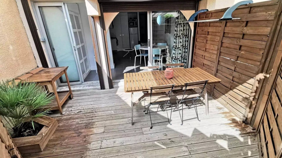 Port Leucate Apartment | Residence Le Mail A La Plage - APPT T2 4 sleeping accommodations PORT LEUCATE. Ref: 2MAI 603