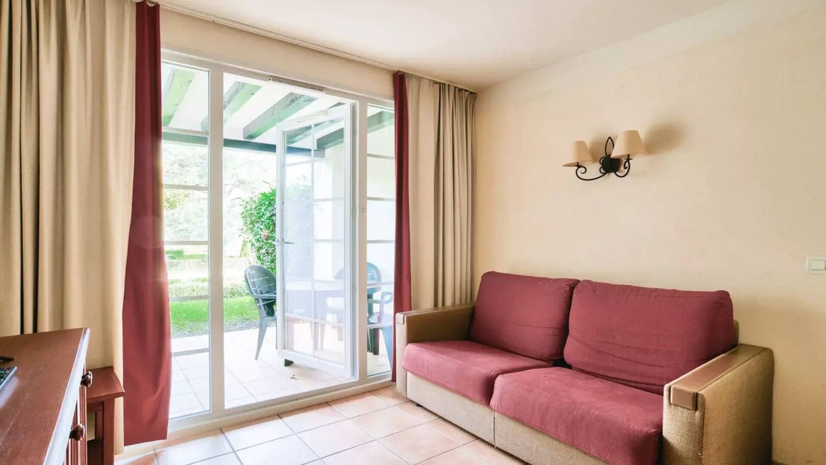 Uhart-Cize Apartment | Residence Le Parc d'Arradoy - maeva Home - 2-room apartment for 4 people - Comfort