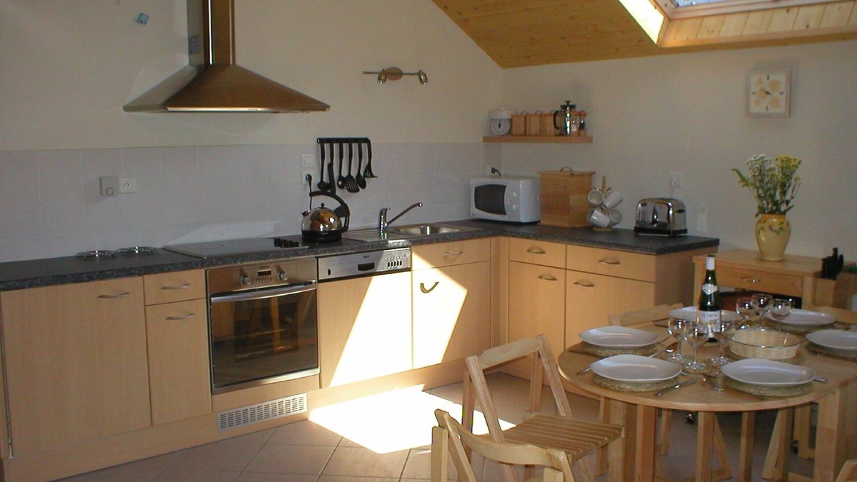 Doussard Apartment | Résidence les Gentianes, Lac d'Annecy - popular with Paragliders and Cyclists