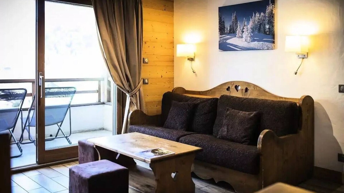 La Clusaz Apartment | Residence Les Grandes Alpes* - 3 Rooms 10 People - D21