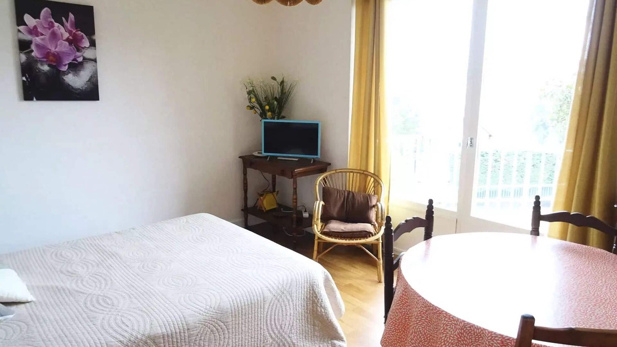 Aix-les-Bains Apartment | Résidence Montcalm C - Coquet apartment with pool and tennis in the residence!