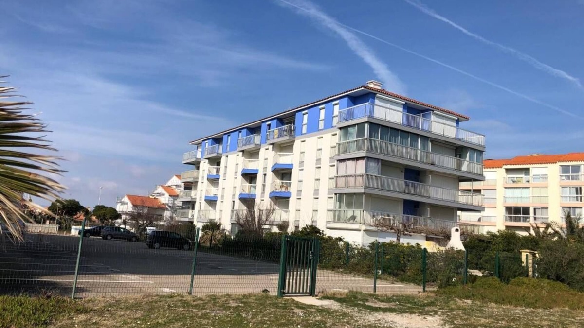 Saint-Hippolyte Apartment | Résidence Port Plage 2 with sea and Canigou views