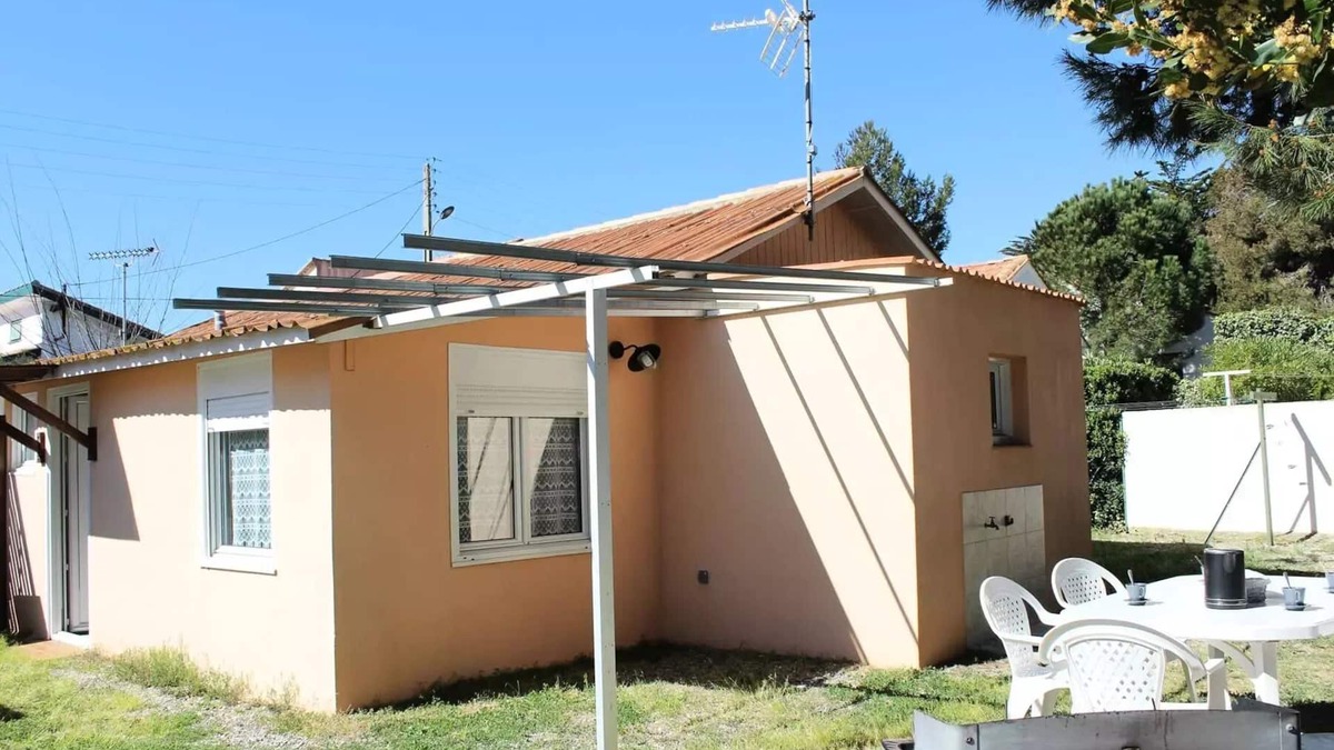 Saint-Pierre-la-Mer Villa | Residence Sp000-04b-saint Pierre La Mer - But 3 rooms 6 beds SAINT PIERRE LA MER