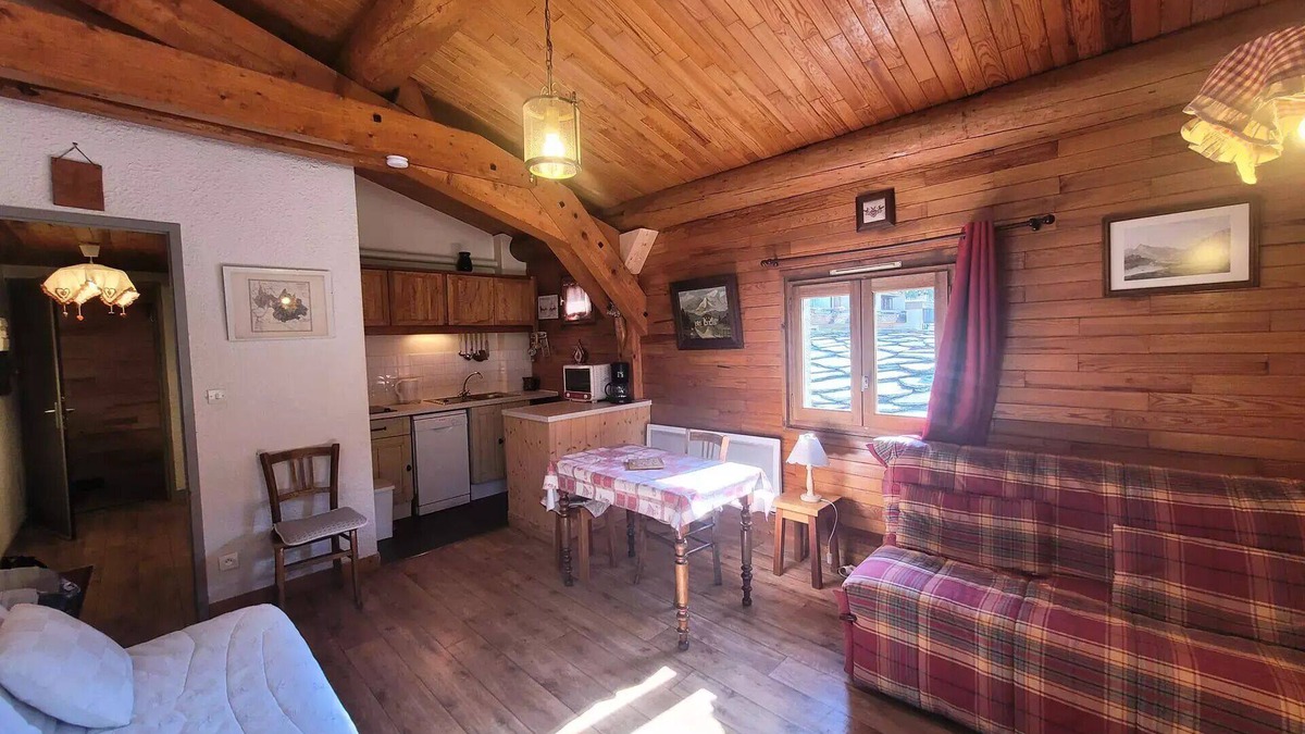 Bonneval-sur-Arc Apartment | Residence Trolle-soldanelle - Studio for 3 people