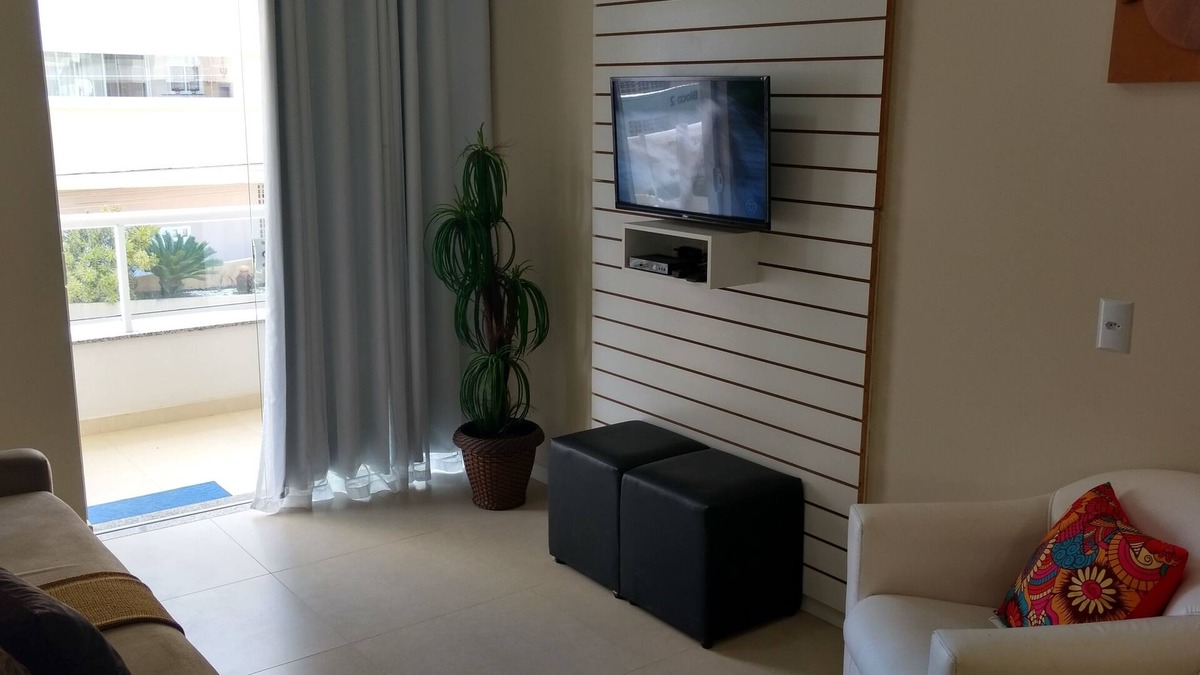 Bombas House | Residencial Amarillis Apto. 04 with suite for couple, and 1 room for 4 people