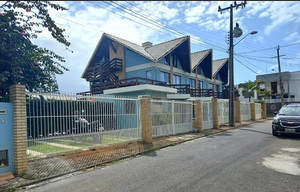 Santinho House | Residencial Las Dunas