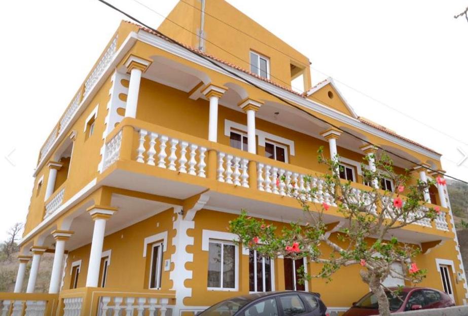 Nova Sintra Bed & Breakfast | Residensia Ka Denxu