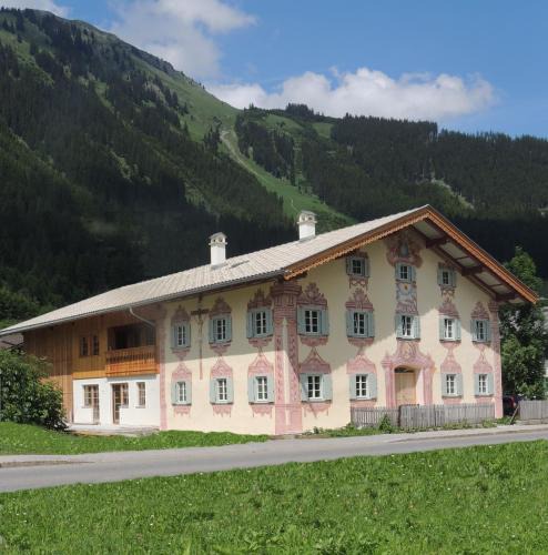 Bach Apartment | Residenz 111