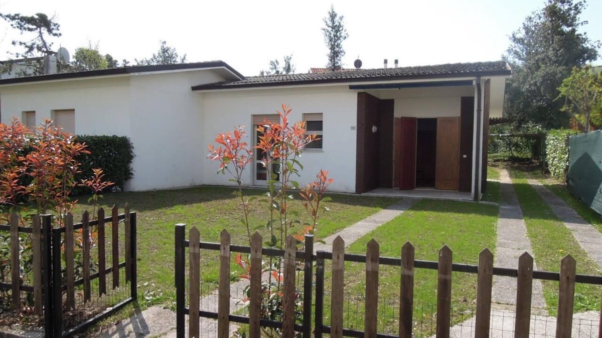Bibione Pineda Apartment | Residenz Villa Degli Aceri Wohnung Tipo D1S für 8 Personen