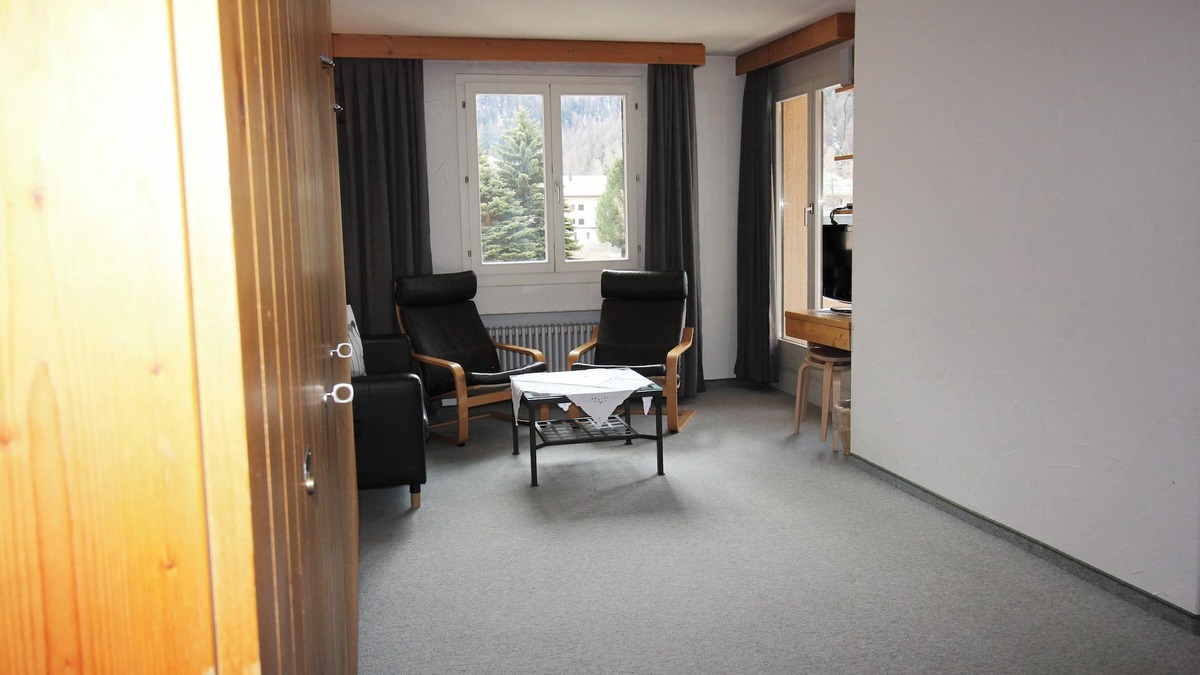 Sils-Maria Apartment | Residenza Lagrev - 2 room flat no. 124 - type 21A - 1st floor - south