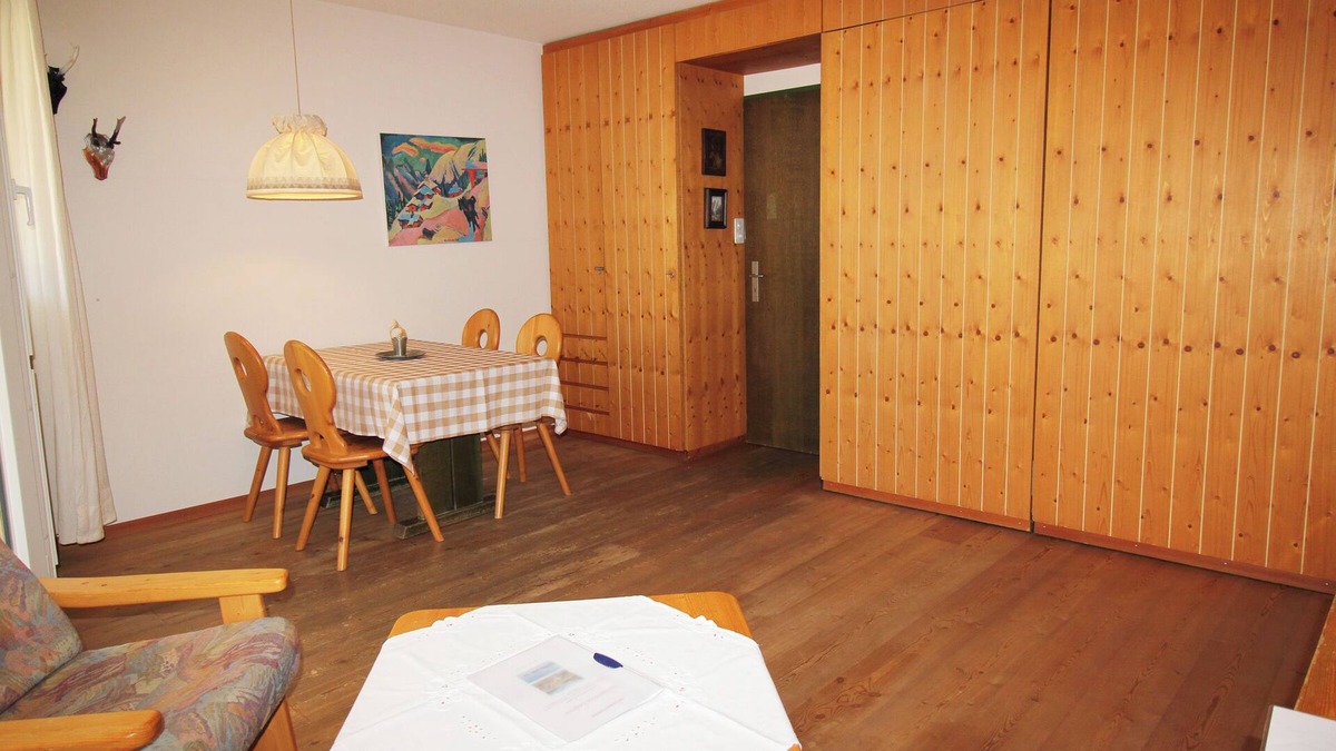 Sils-Maria Apartment | Residenza Lagrev - 1 room flat no. 103 - type 12B - 1st floor - south