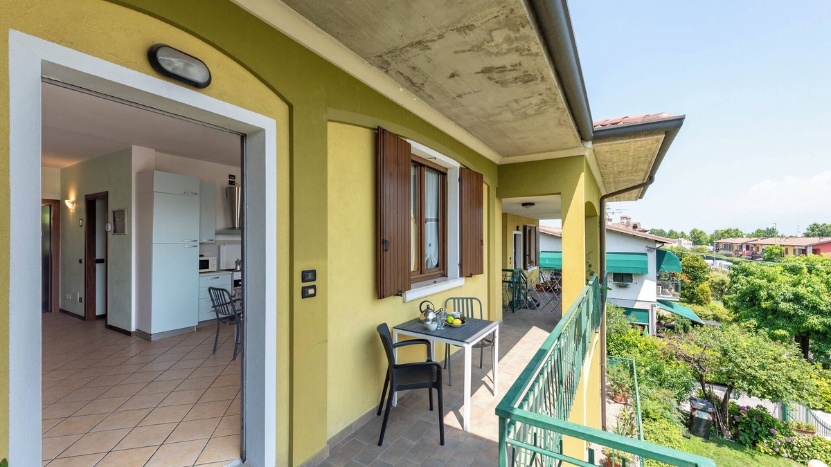 Rivoltella Apartment | Residenza Vittoria, Desenzano Del Garda, Italy