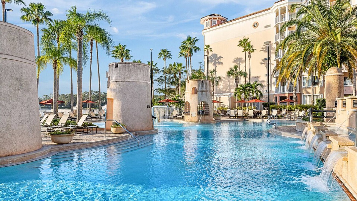 Williamsburg Condo | Resort Near Disney Gate with World Class Golf Resort.