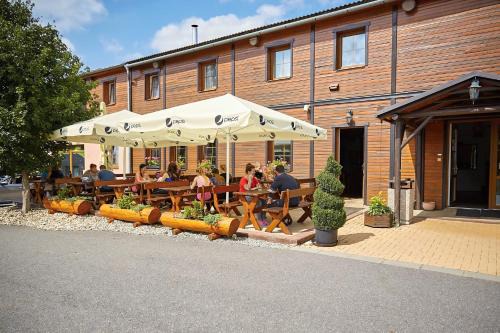 Visky House | Resort Ohrada