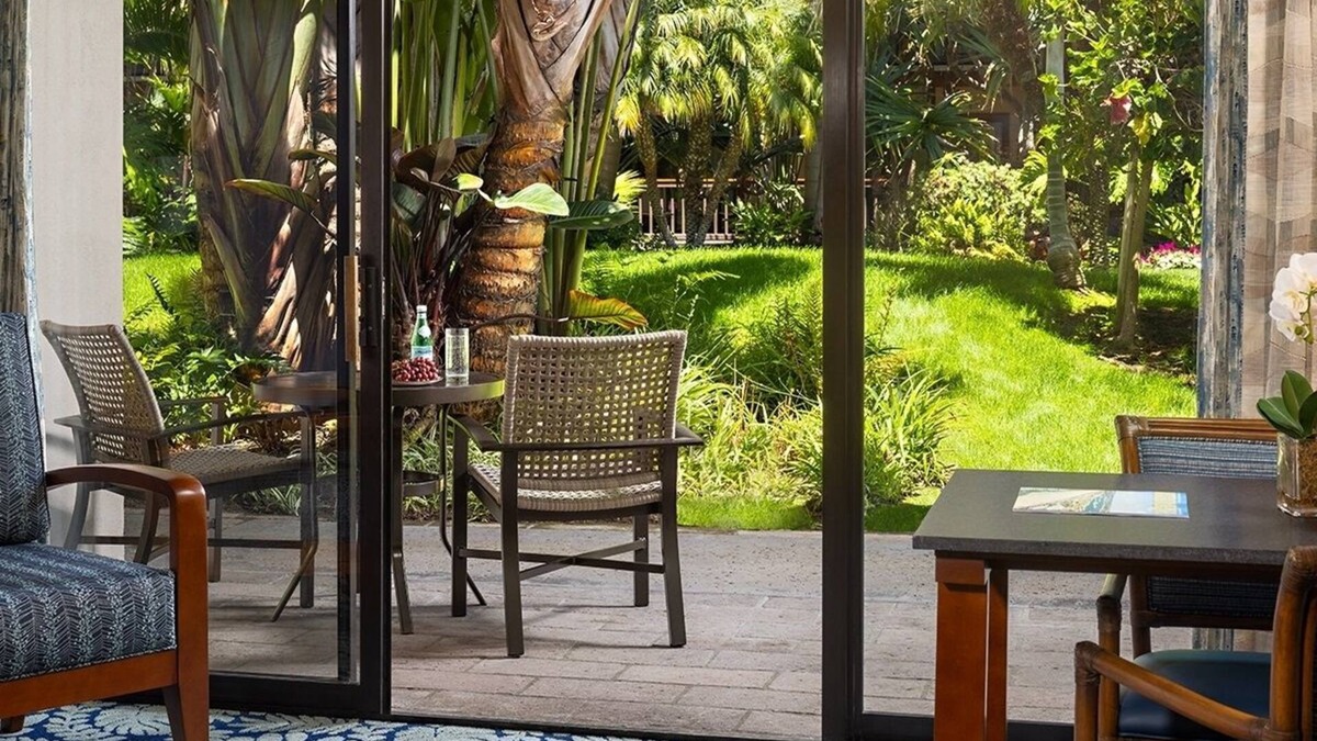 Pacific Beach Hotel | Resort Queens, Catamaran Resort, Elegant Ambiance, Explore Mission Bay