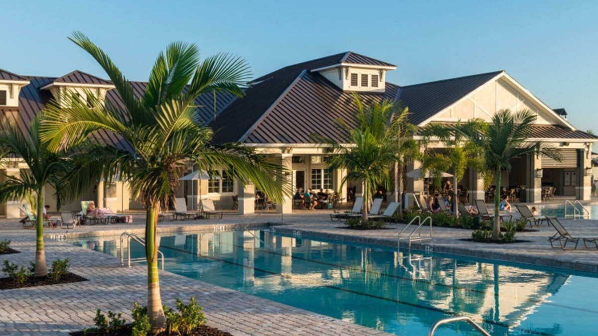 Gateway House | Resort-style living at Timber Creek