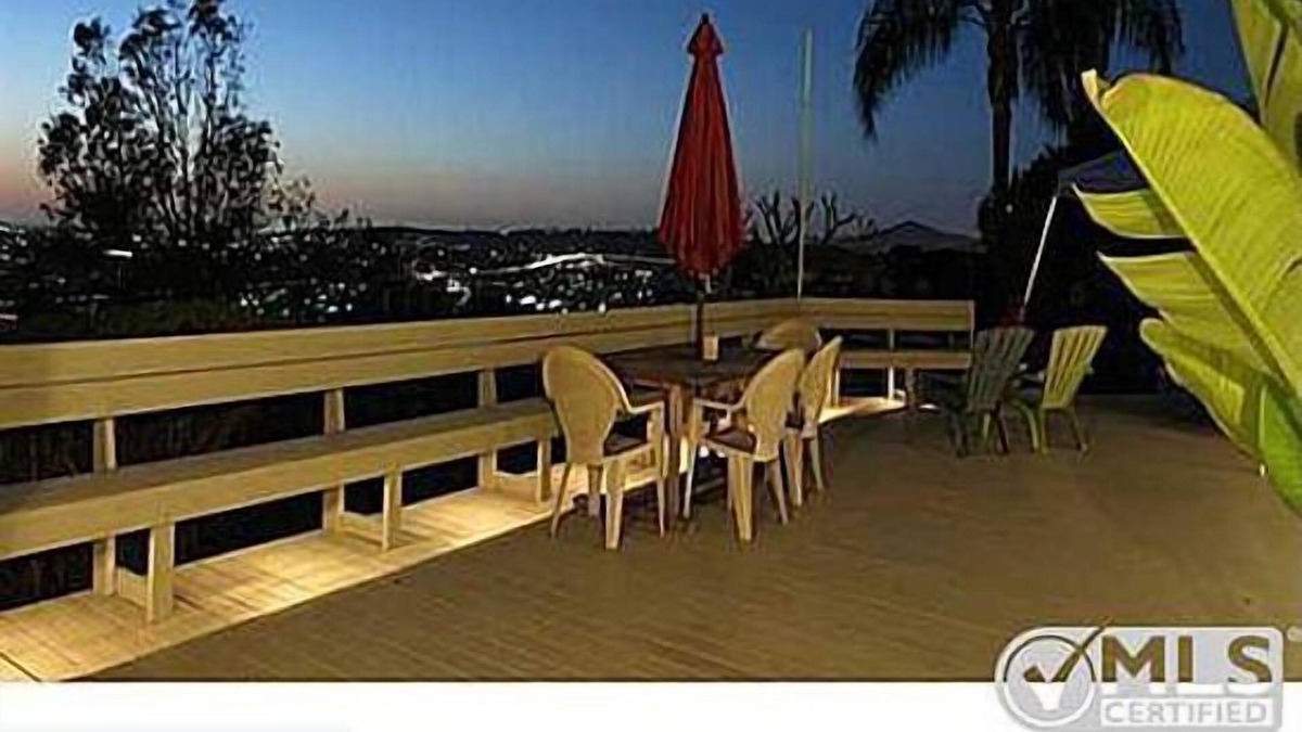 La Presa House | Resort Style Ocean View Vacation Home.