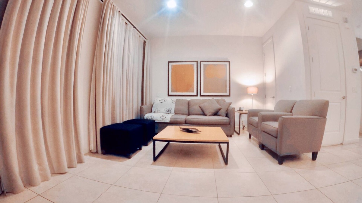 Kissimmee House | Resort Townhouse 2BR 2.5BA 5 mi from Disney World❣