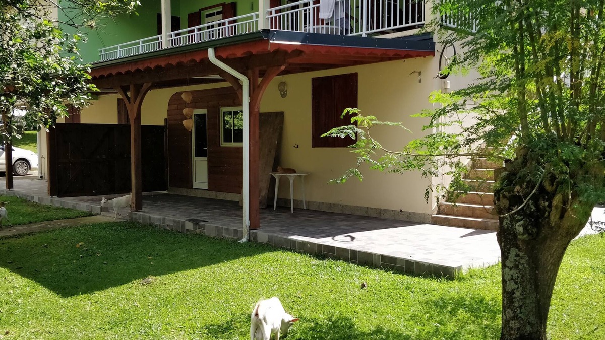 Les Abymes House | Rest and relaxation in nature (2/2)