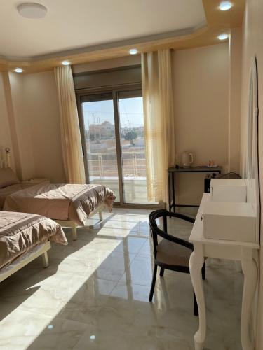 Al Jizah Hotel | Rest sky