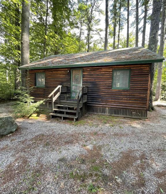 Standish House | RESTAWHILE LIMIT 6 cabin