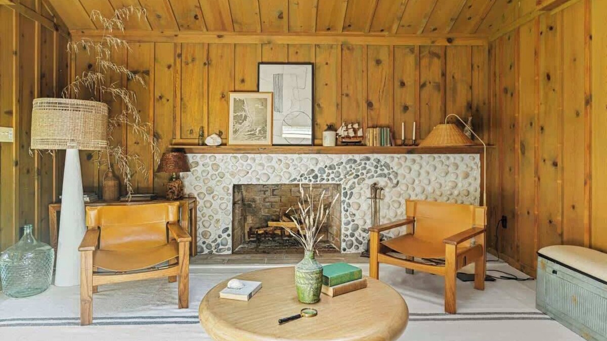 Ocean Hill House | Restored Beach Cabin, Hot Tub & Walk to Shops!