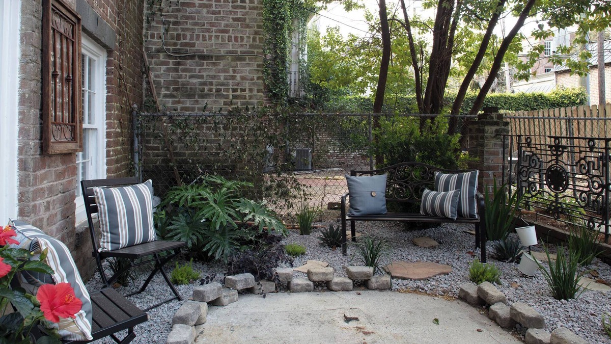 Historic District - North Apartment | Restored Historic Home 5 BR 4.5 Bath